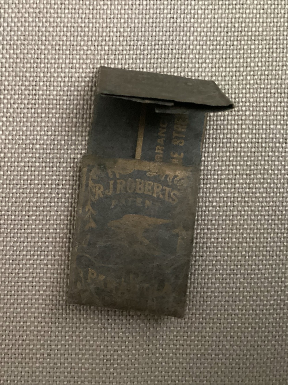 Antique 1889 R. J. Robert’s Reddit England, Great Britain.  Highly Collectible